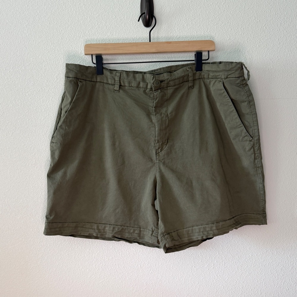AMERICAN EAGLE Mens Cotton Shorts 38 Green Stretch Twill Flat Front Classic Fit